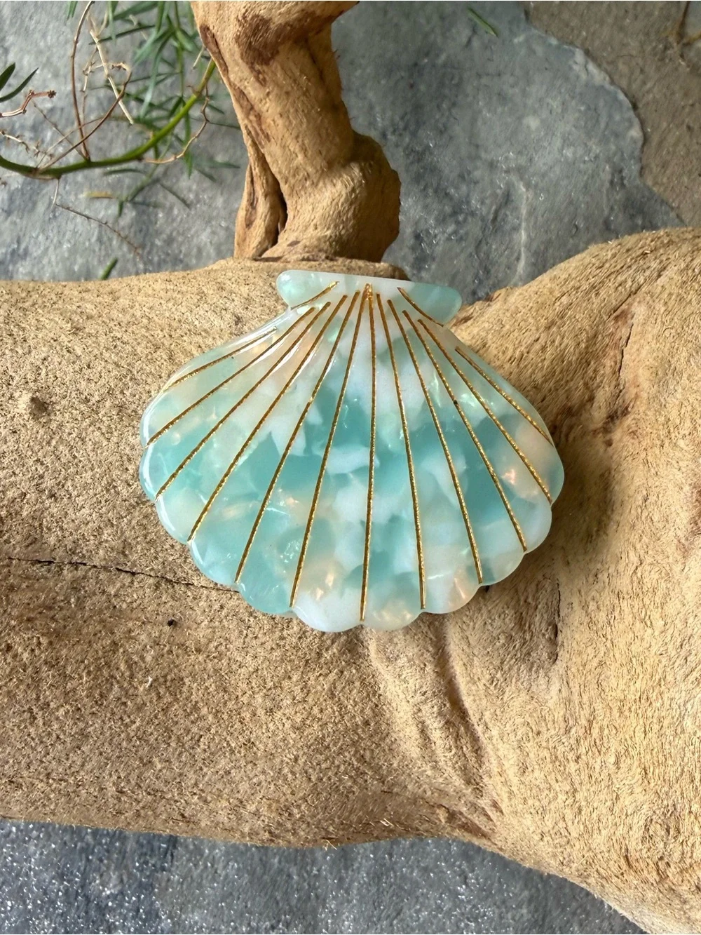 New🌟Anthropologie-Beach Hair Shell Claw Clip